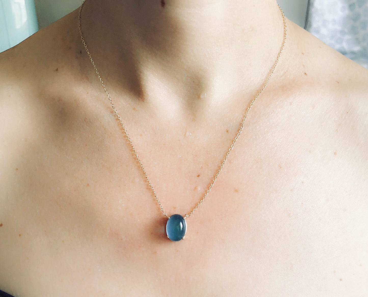 The Aura Mood Stone- Classic Necklace